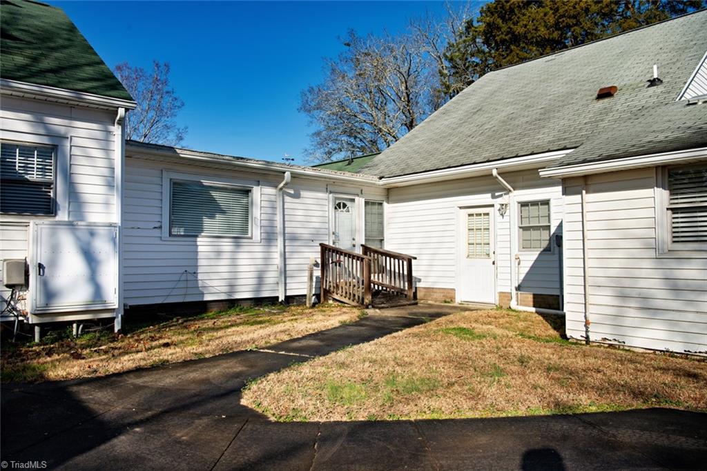 1146 Rogers Road Graham, NC 27253 - Photo 9 of 46