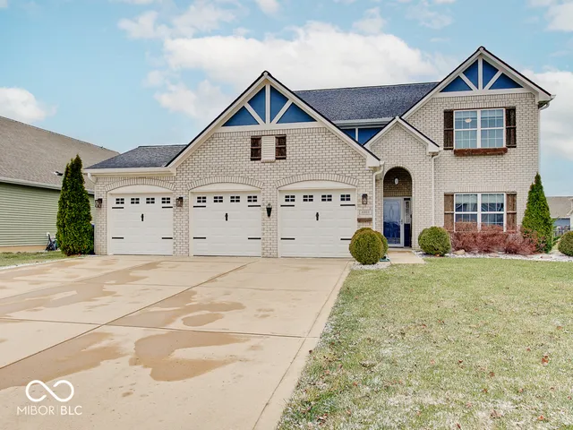 $415,000 | 6911 West Rosewood Drive, McCordsville, IN 46055