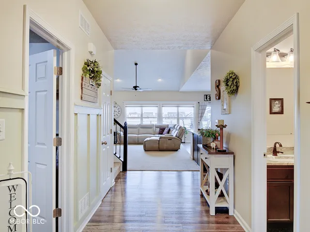 $415,000 | 6911 West Rosewood Drive, McCordsville, IN 46055