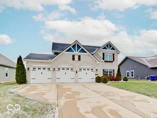 $415,000 | 6911 West Rosewood Drive, McCordsville, IN 46055