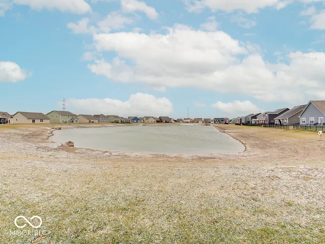 $415,000 | 6911 West Rosewood Drive, McCordsville, IN 46055