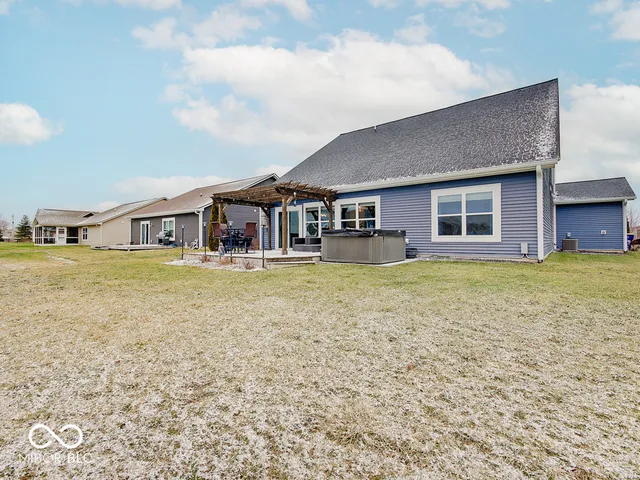 $415,000 | 6911 West Rosewood Drive, McCordsville, IN 46055