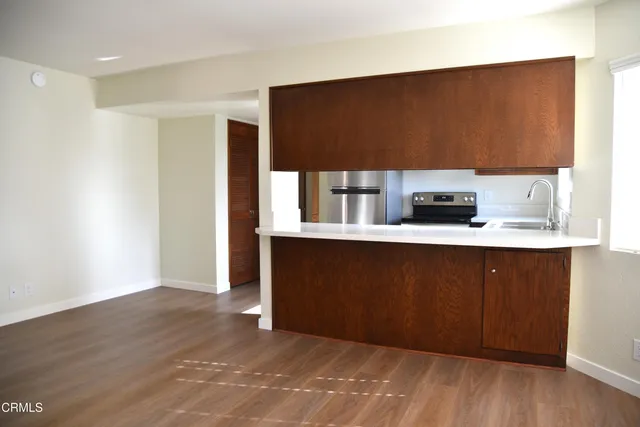 $2,595 | 1521 Vista Del Mar Drive, Ventura, CA 93001