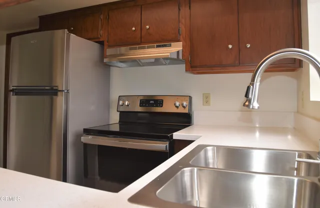 $2,595 | 1521 Vista Del Mar Drive, Ventura, CA 93001