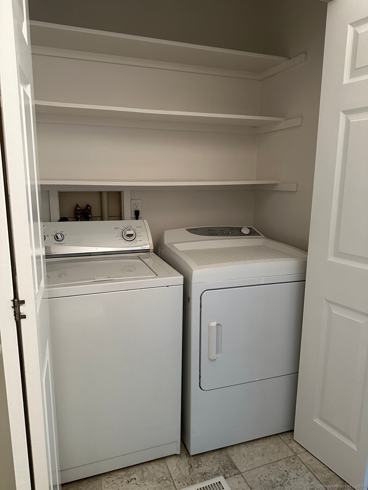 7 Wilshire Road, Unit 7 Madison, CT 06443 - Photo 13 of 22 Laundry in Full Bath