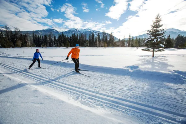 $9,750,000 | 3600 Red Rock Pass Road, Island Park, ID 83429