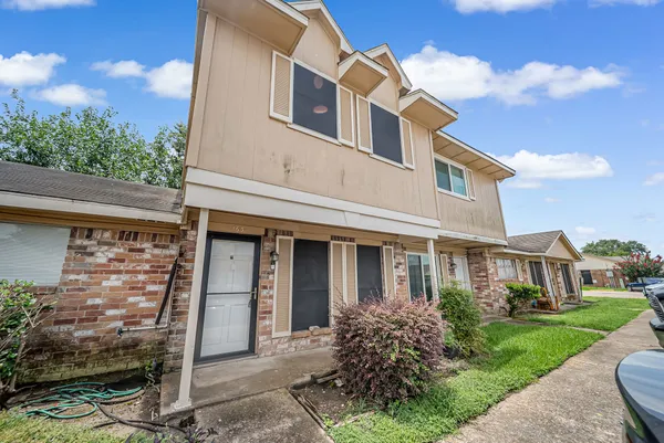 $1,250 | 3368 Burke Road, Unit 163, Pasadena, TX 77504