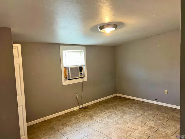 $120,000 | 1435 Highway 55, Montegut, LA 70377