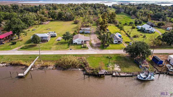 $100,000 | 1435 Highway 55, Montegut, LA 70377