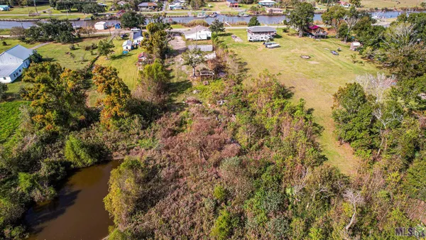 $100,000 | 1435 Highway 55, Montegut, LA 70377