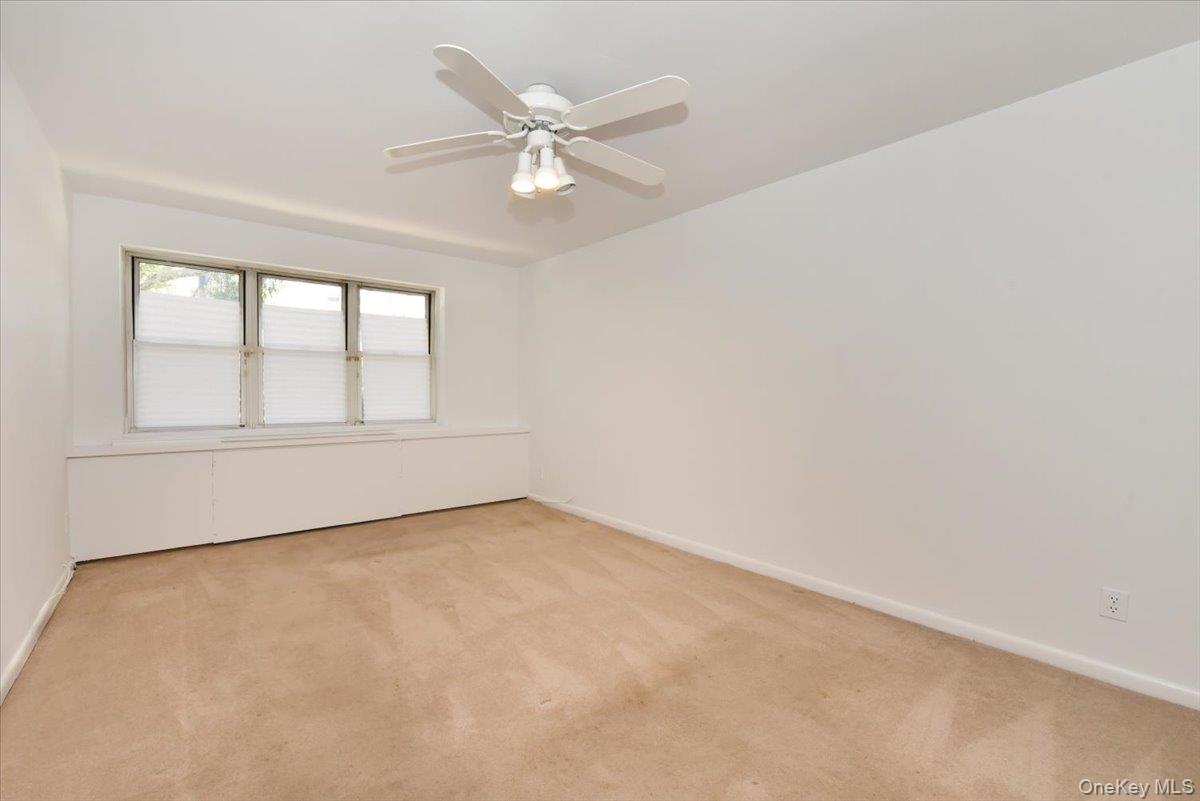 180 South Middle Neck Road, Unit 1J Great Neck, NY 11021 - Photo 12 of 39 Bedroom 2