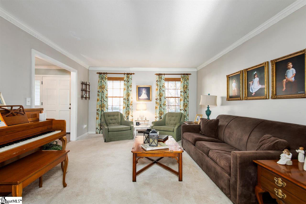 206 East Shefford Street Greer, SC 29650 - Photo 16 of 36 Gallery Image 16