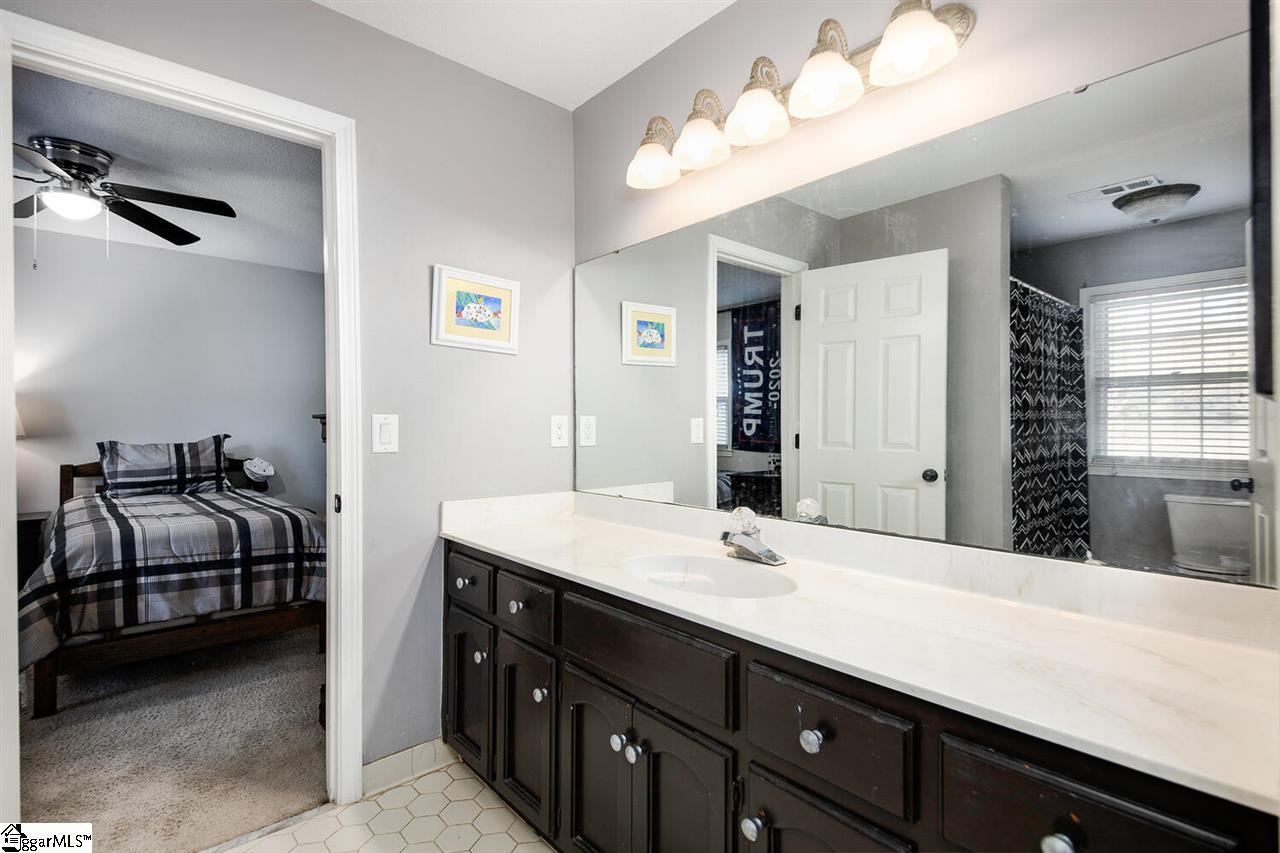 206 East Shefford Street Greer, SC 29650 - Photo 25 of 36 Gallery Image 25