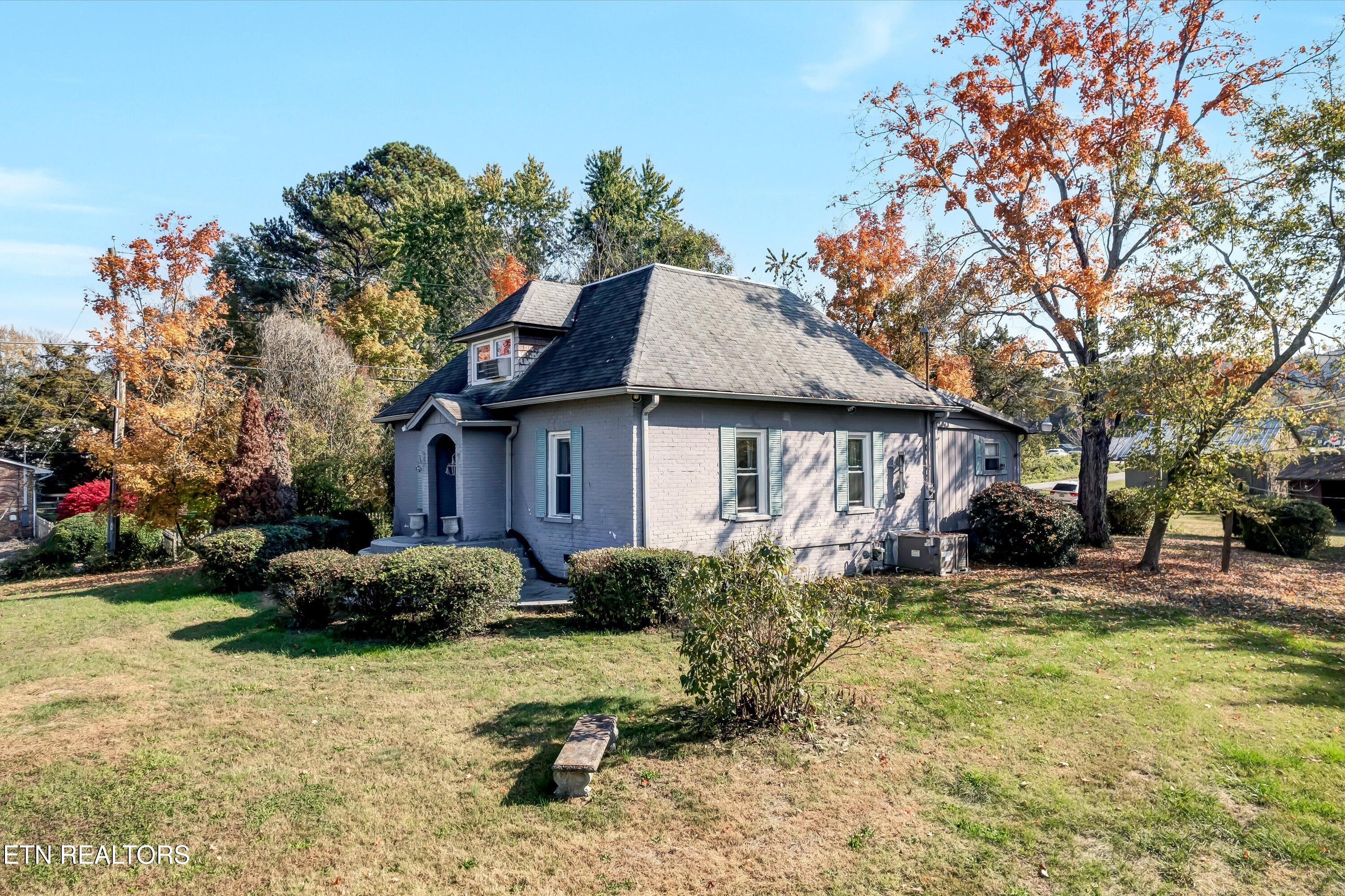 7700 Beaver Ridge Road Knoxville, TN 37931 - Photo 1 of 32 7700 Beaver Ridge Rd