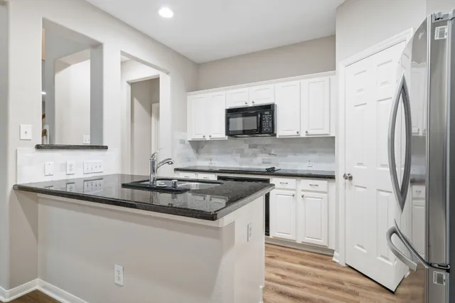 $2,775 | 151 East Greenhill Terrace Place, The Woodlands, TX 77382