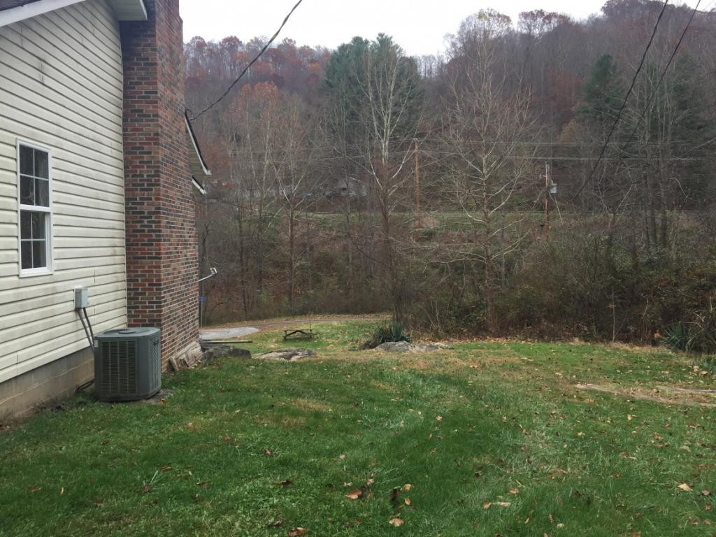 11617 Elm Hill Road Pound, VA 24279 - Photo 17 of 23 Photo 18