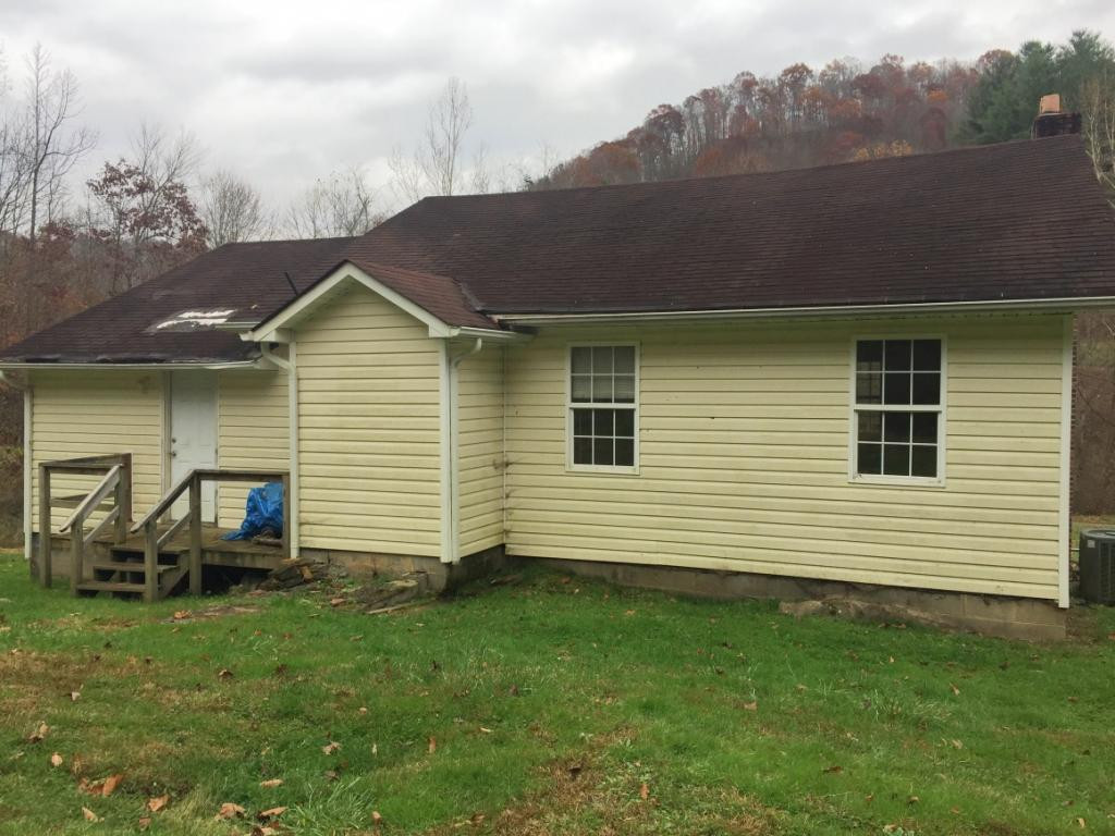 11617 Elm Hill Road Pound, VA 24279 - Photo 3 of 23 Photo 3
