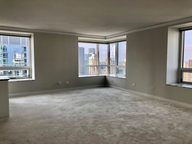 $3,700 | 512 North McClurg Court, Unit 4410, Chicago, IL 60611