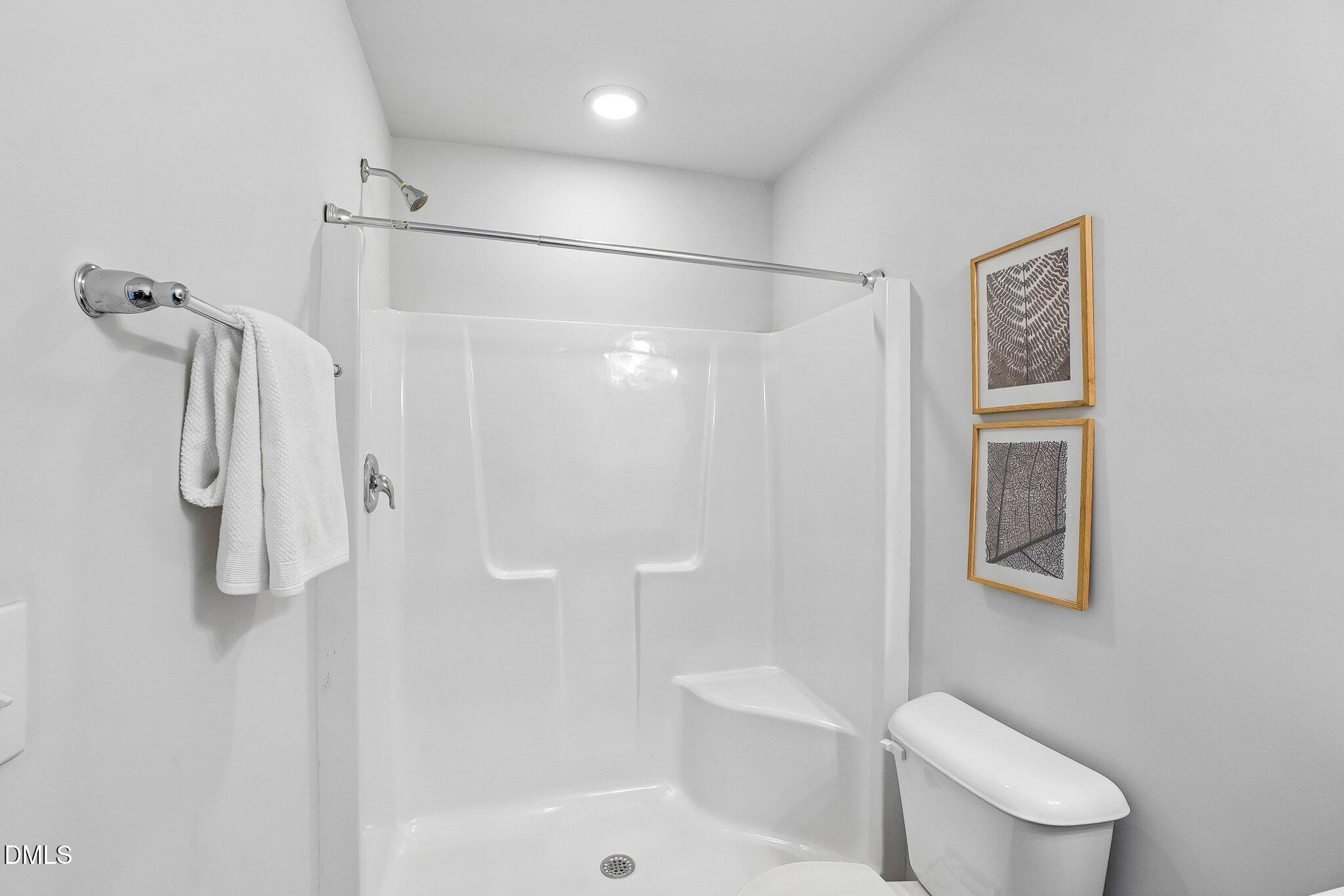 219 Socket Street Raleigh, NC 27606 - Photo 21 of 33 21-web-or-mls-Socket St-S1107-021
