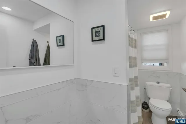 $550,000 | 147 Pine Avenue, New Milford, NJ 07646