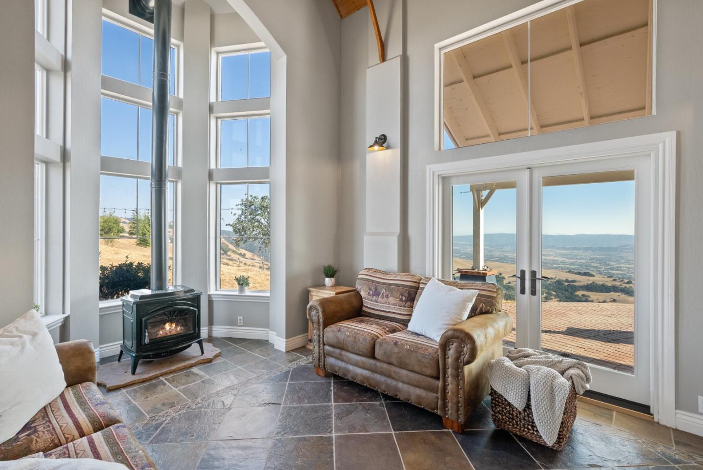 16650 Finley Ridge Road Morgan Hill, CA 95037 - Photo 10 of 85