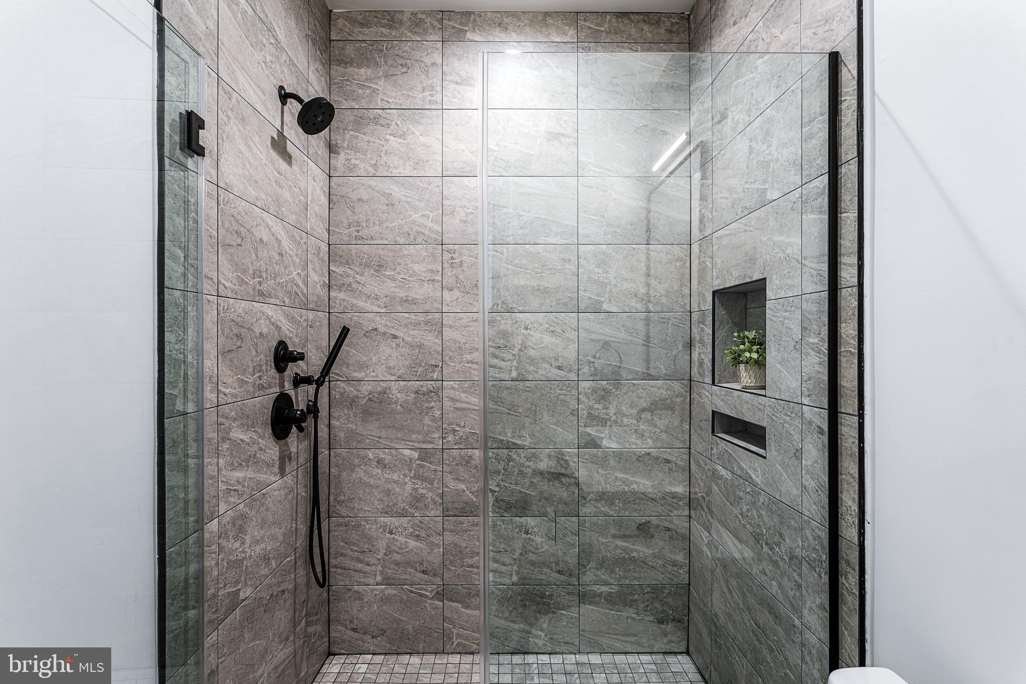 1460 Rhode Island Avenue Northwest, Unit FOUR Washington, DC 20005 - Photo 20 of 28