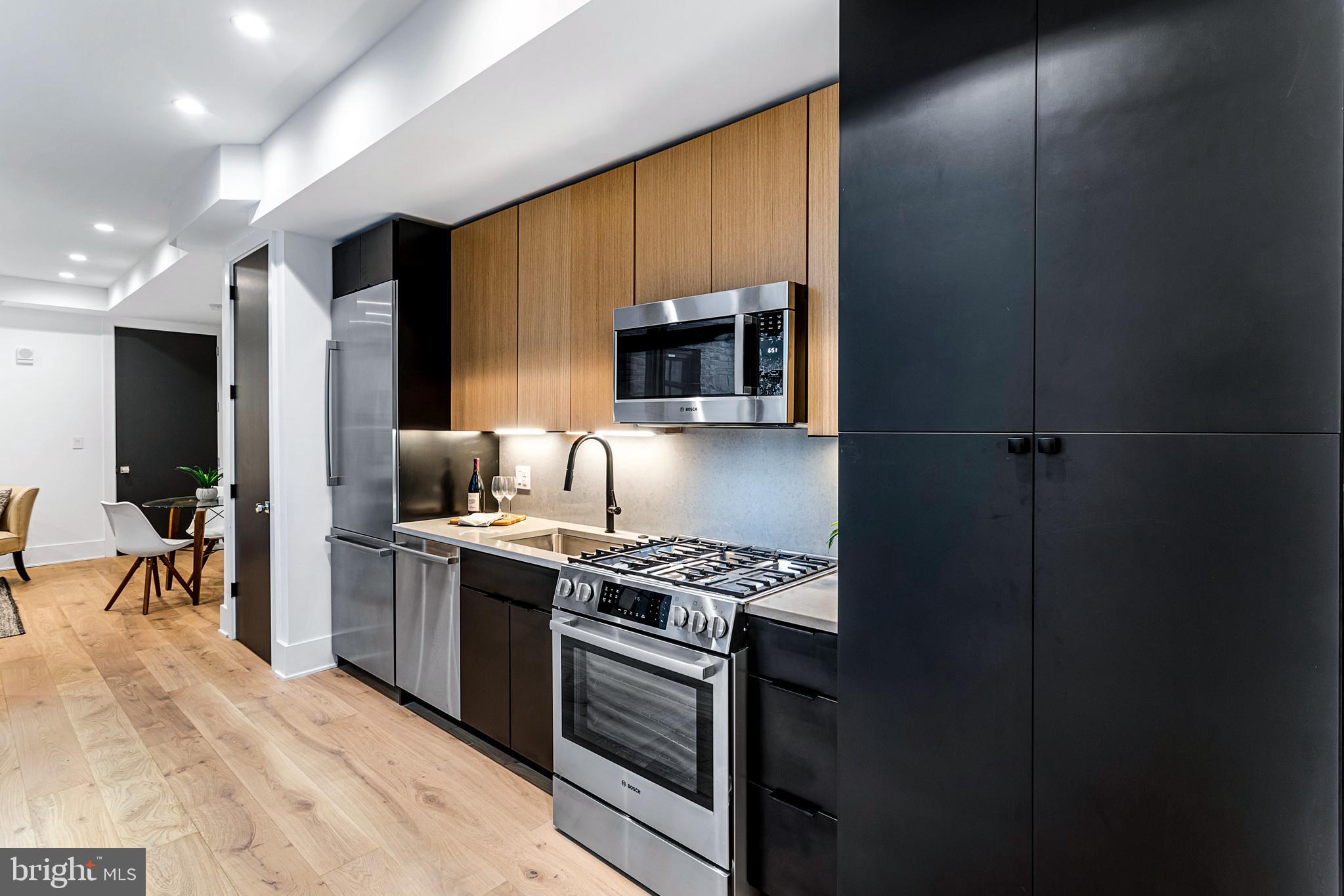 1460 Rhode Island Avenue Northwest, Unit FOUR Washington, DC 20005 - Photo 8 of 28