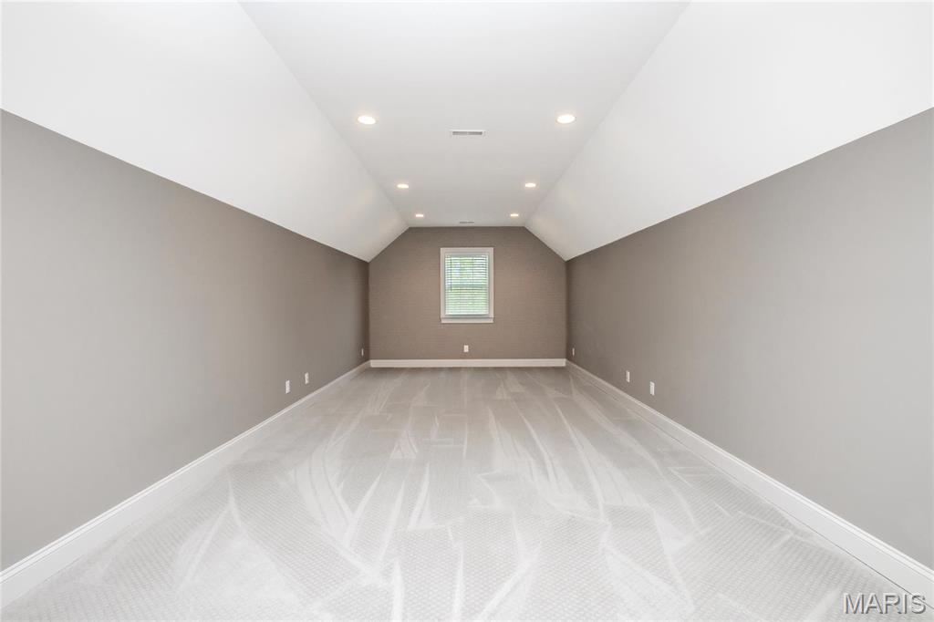 15248 Clayton Road Ballwin, MO 63011 - Photo 28 of 49 Gallery Image 28