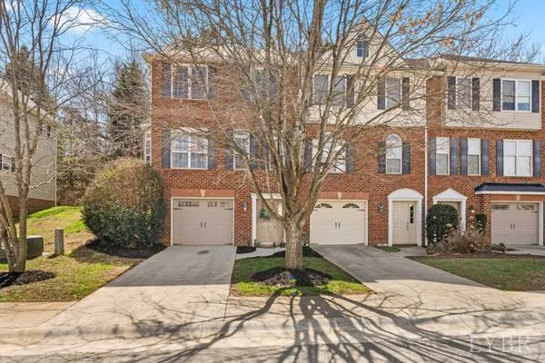 $259,900 | 3008 Hill Street, Unit 212, Lynchburg, VA 24501