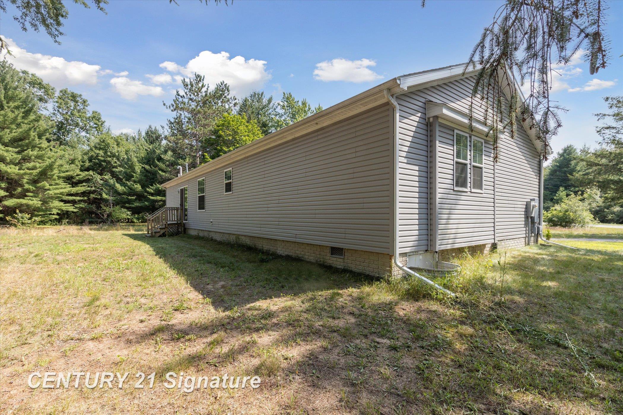 8414 North Sturgeon Road Midland, MI 48642 - Photo 36 of 40 Gallery Image 36