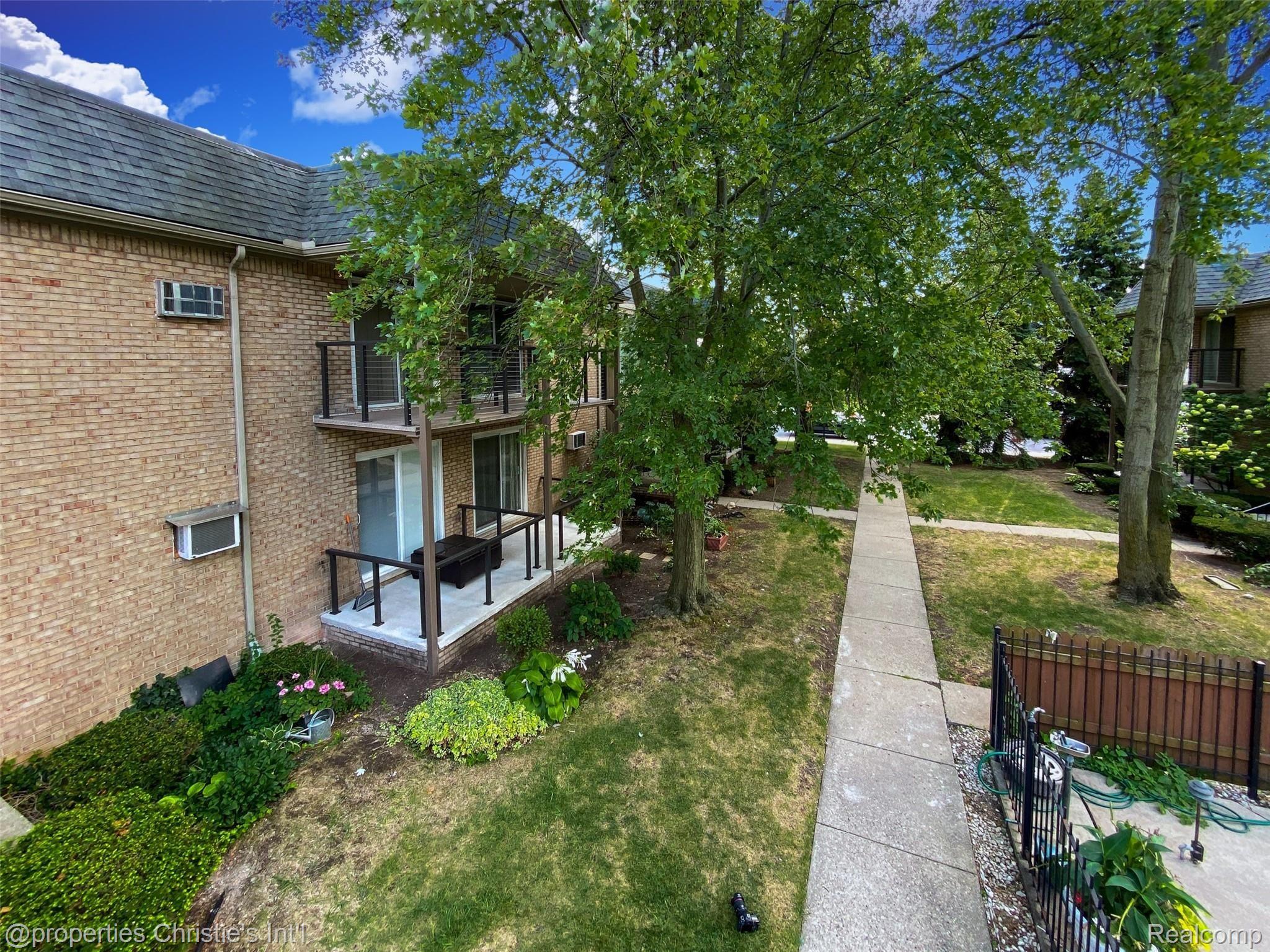 1707 East 14 Mile Road, Unit B Troy, MI 48083 - Photo 8 of 35 DJI_20200827_150140_201.jpg