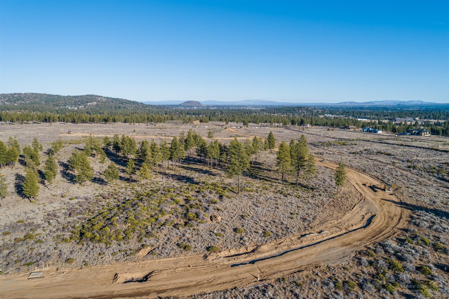 62375 Huntsman Loop Bend Bend, OR 97703 - Photo 20 of 25 Additional Photo