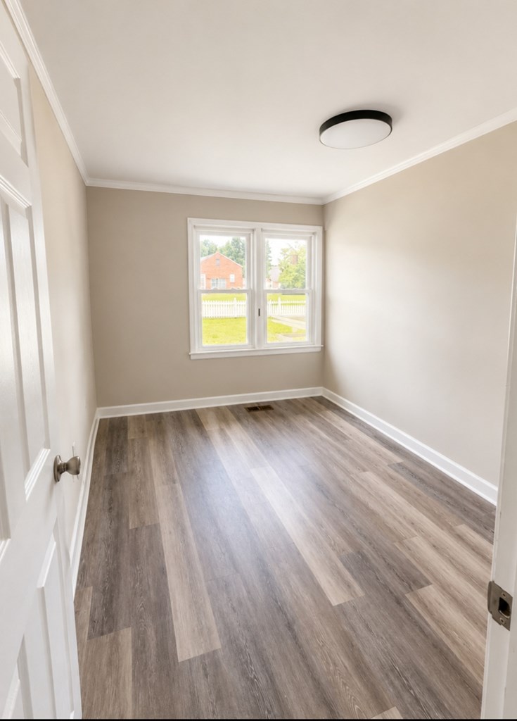 4405 Main Street Hodges, SC 29653 - Photo 7 of 10