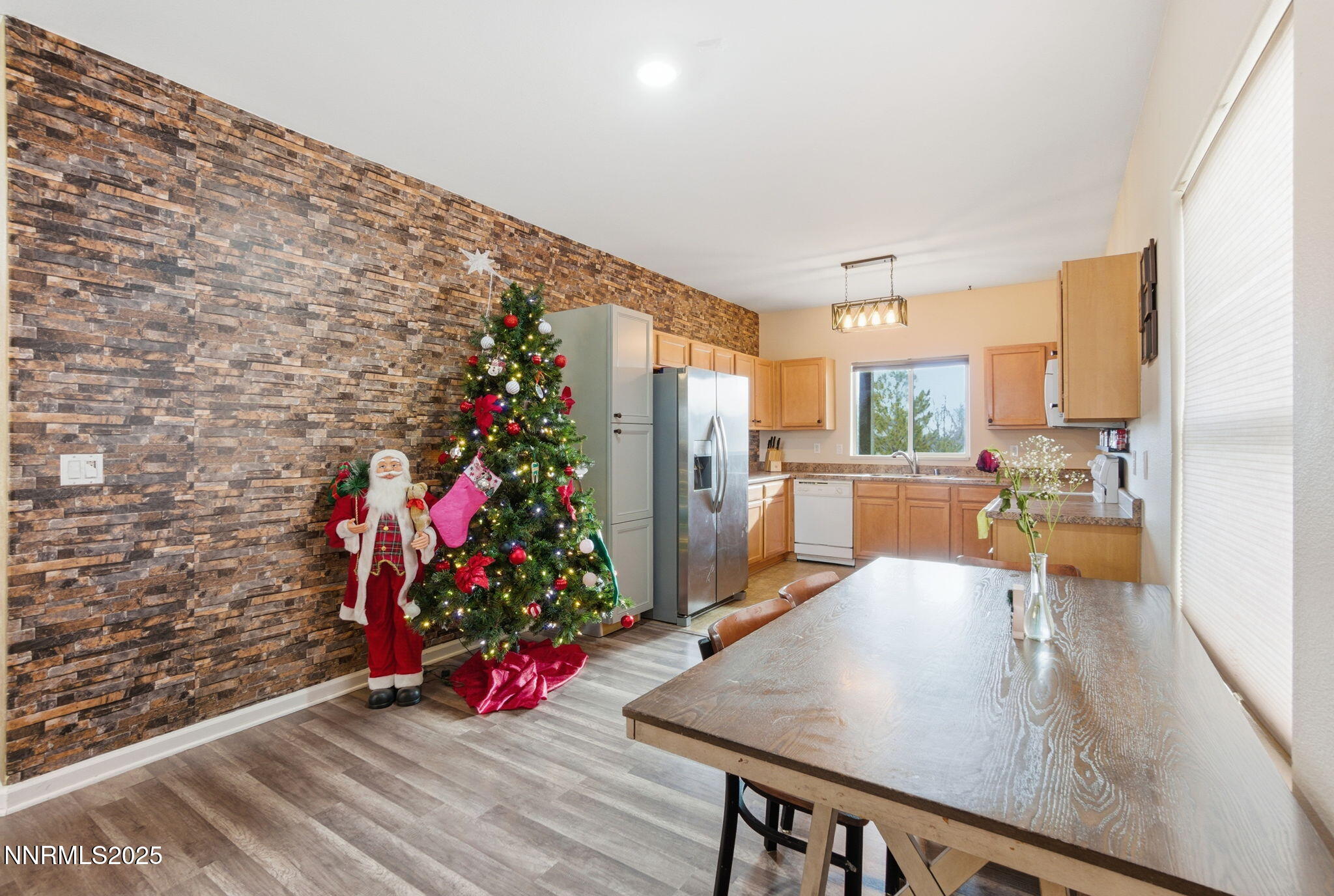 365 Orrcrest Drive Reno, NV 89506 - Photo 7 of 21 a view of a living room and a kitchen