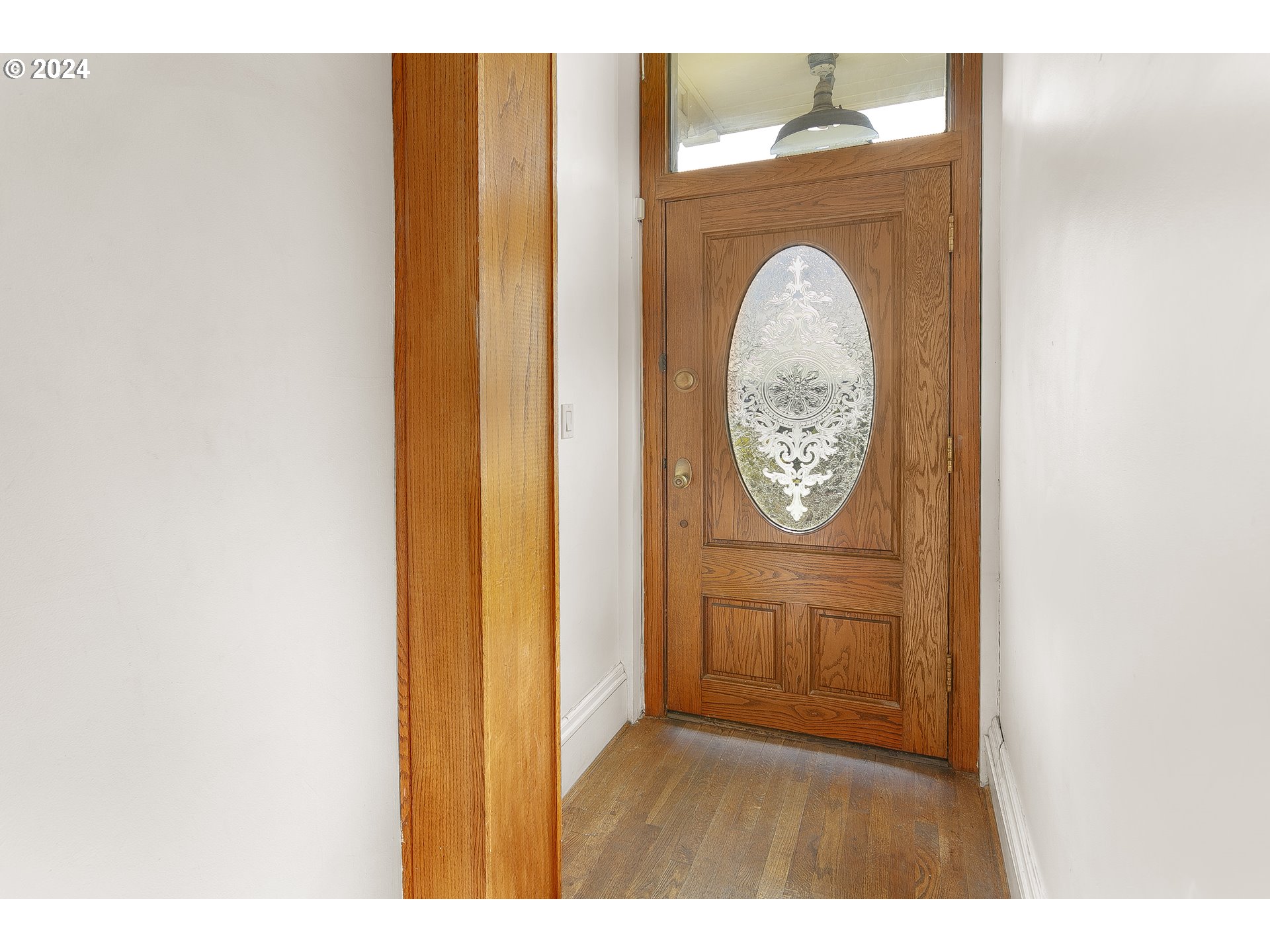 1857 Southwest 16th Avenue Portland, OR 97201 - Photo 6 of 37 Gallery Image 6