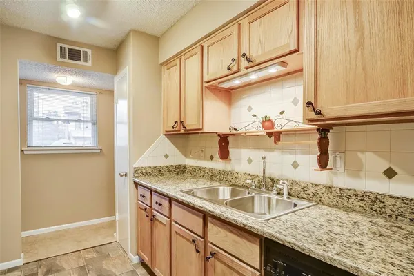 $1,795 | 1820 Greenspring Circle, Garland, TX 75044
