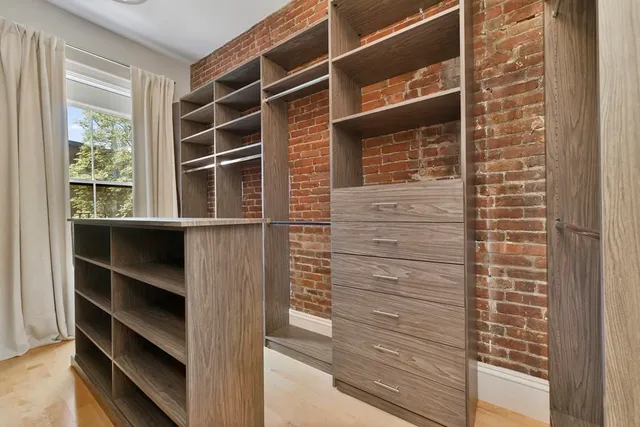 a view of walk in closet