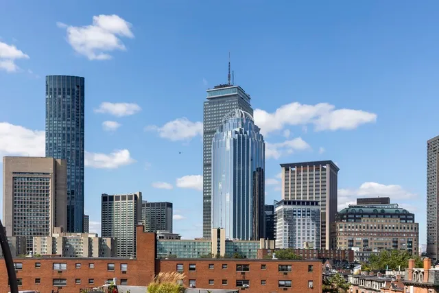 a picture of a city view