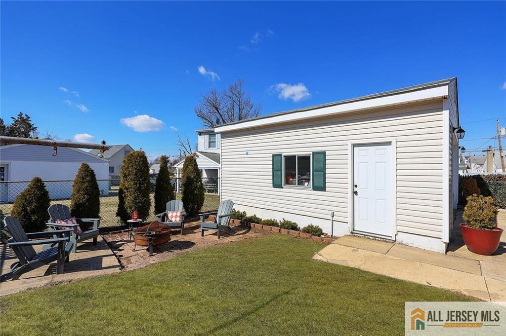 4 Jones Place Edison, NJ 08817 - Photo 36 of 44 Gallery Image 36