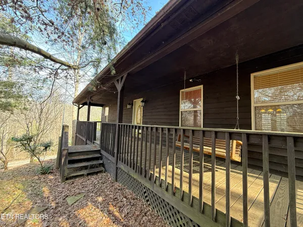 10560 Pleasant Hollow Way, Corryton, TN 37721