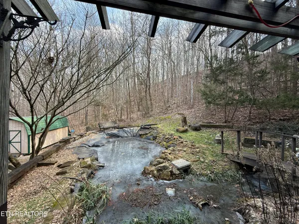 10560 Pleasant Hollow Way, Corryton, TN 37721