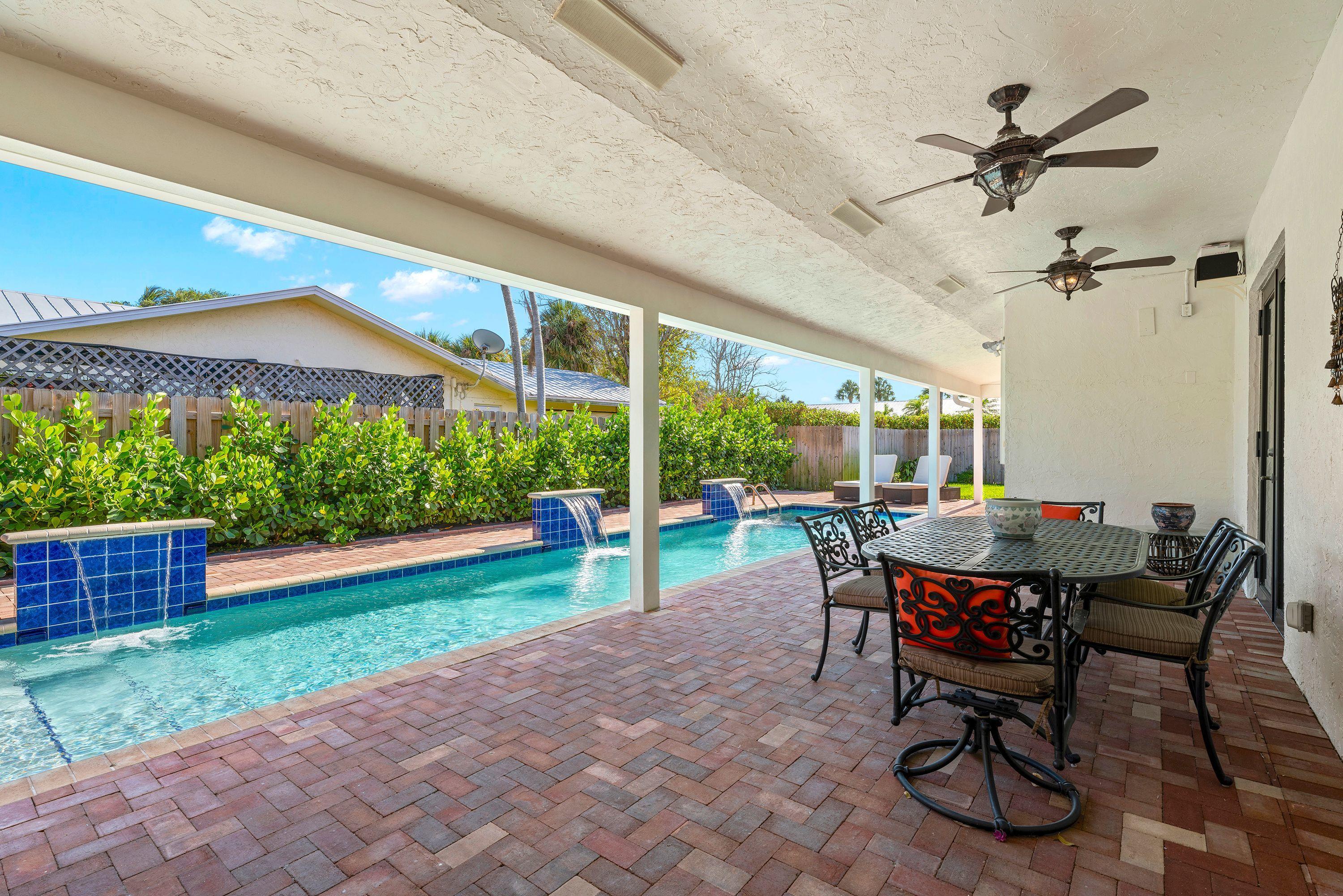 1260 Northwest 16th Street Boca Raton, FL 33486 - Photo 39 of 58 33poolpatio