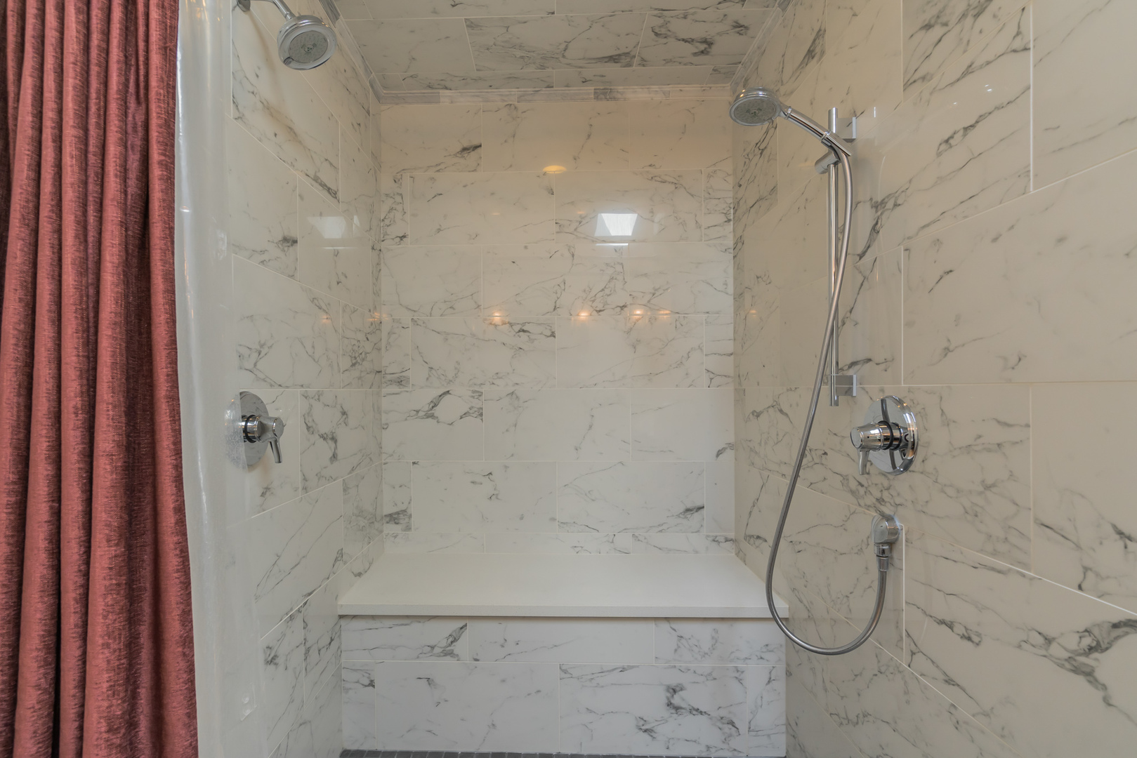 201 Spring Street Cary, IL 60013 - Photo 21 of 34 a bathroom with a shower