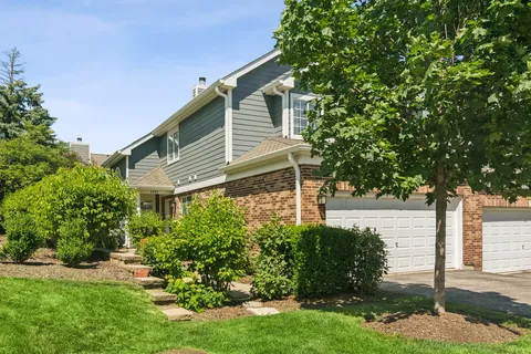 $435,000 | 1244 South Parkside Drive, Palatine, IL 60067