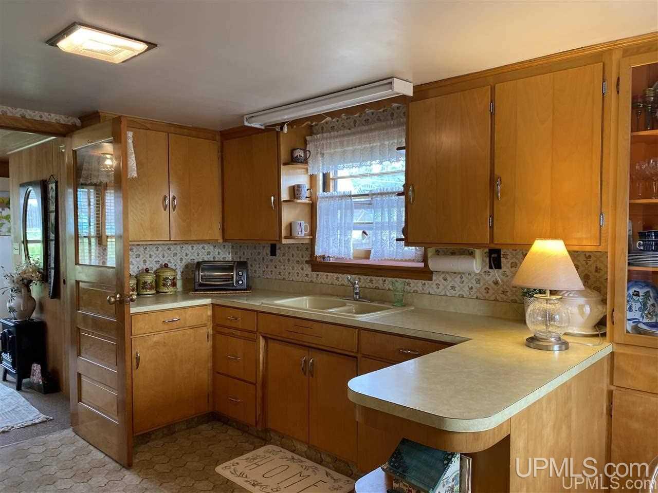 220 Marble Street Ishpeming, MI 49849 - Photo 8 of 41 Gallery Image 8