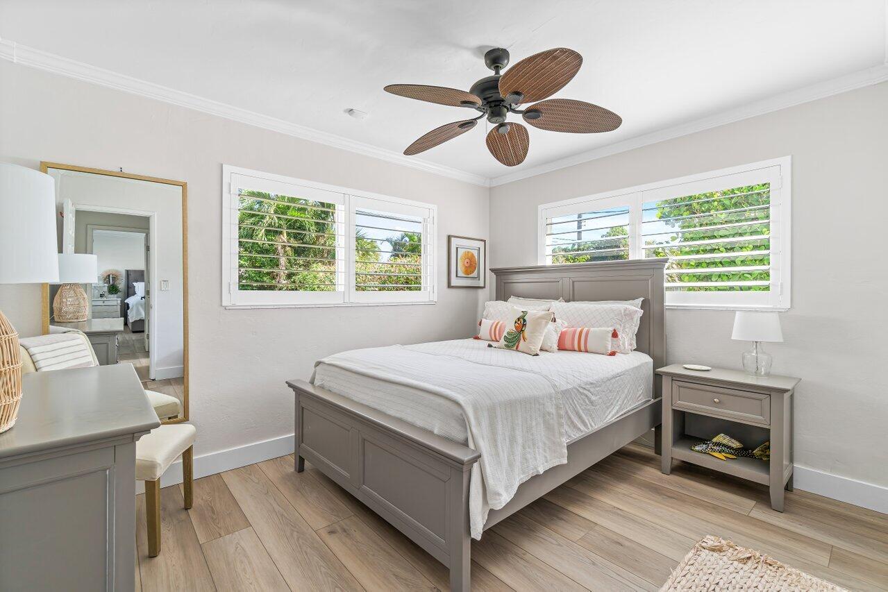 1032 Southwest 9th Avenue Boca Raton, FL 33486 - Photo 12 of 22 017-1032Southwest9thAvenue-BocaRaton-FL-