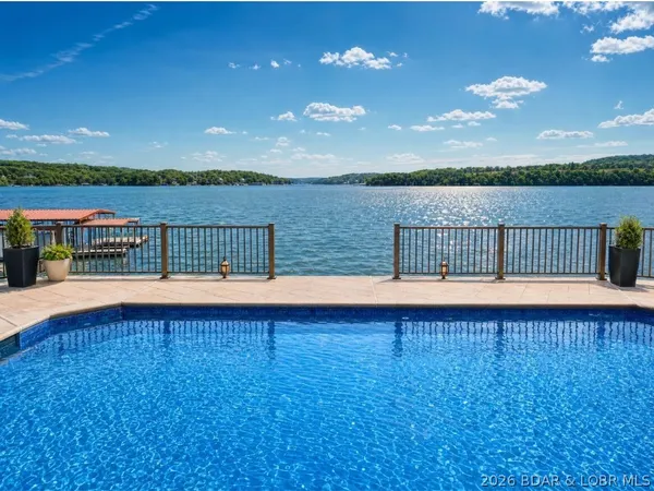 $2,950,000 | 32 Quiet Waters Lane, Sunrise Beach, MO 65079
