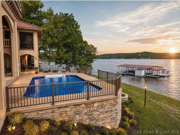 $2,950,000 | 32 Quiet Waters Lane, Sunrise Beach, MO 65079