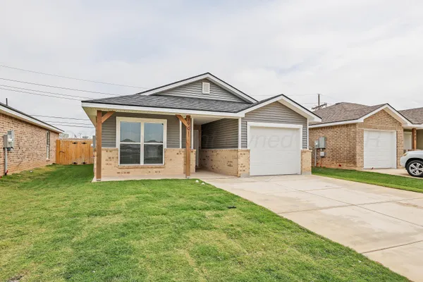 $1,850 | 2901 Ranch House Road, Amarillo, TX 79124
