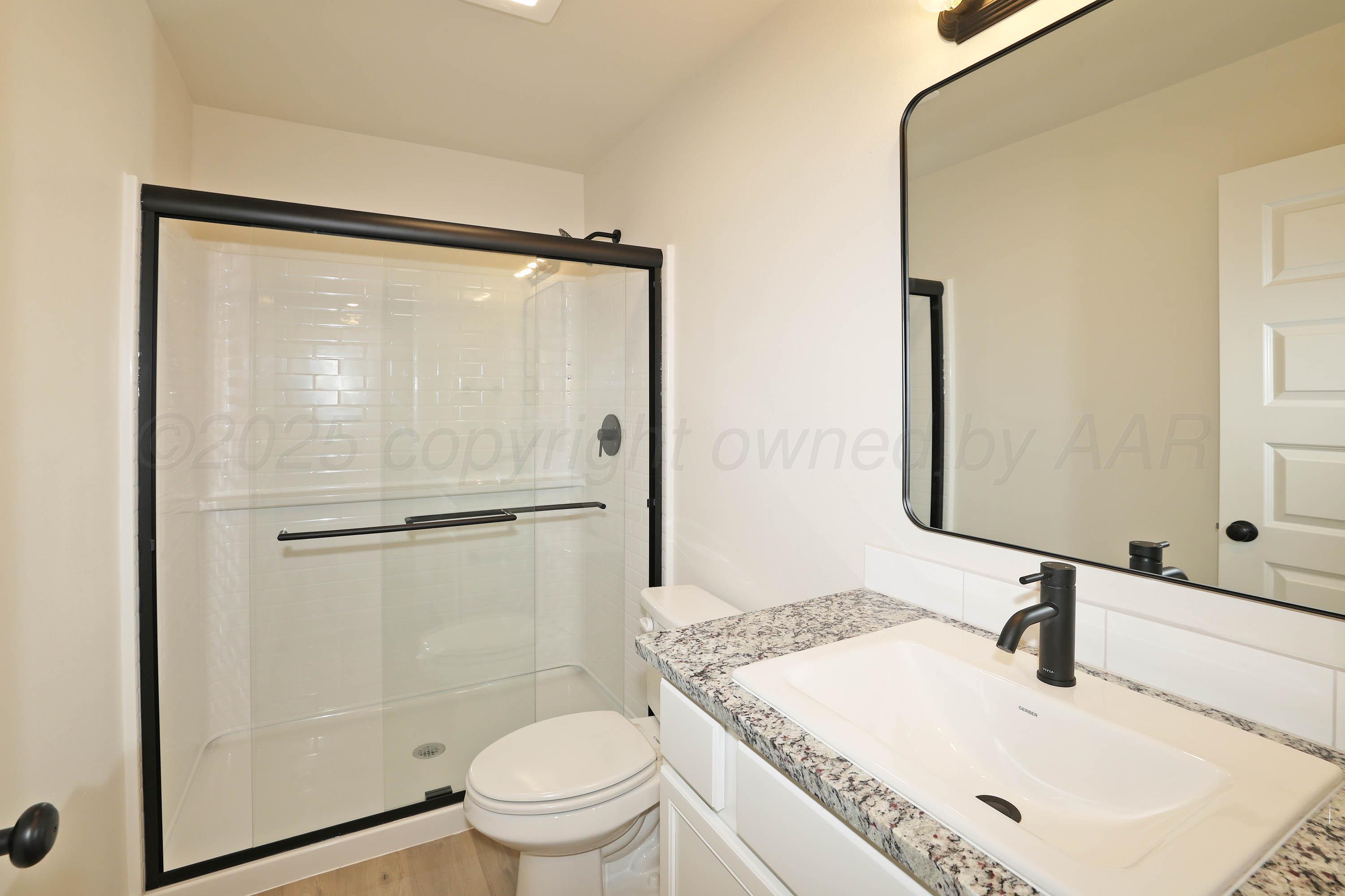 2901 Ranch House Road Amarillo, TX 79124 - Photo 13 of 20 13-Primary Bath